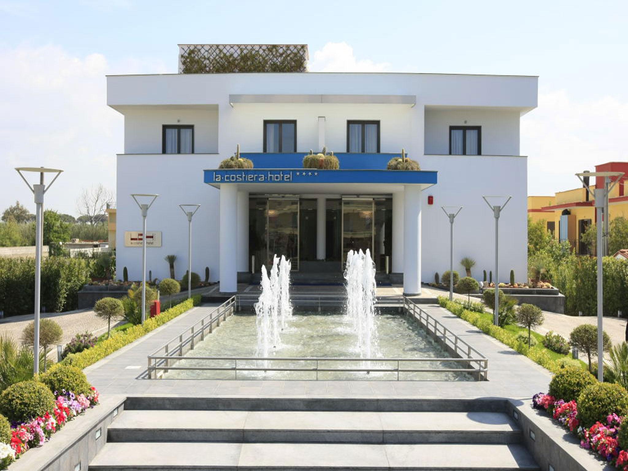 La Costiera Hotel Varcaturo Esterno foto