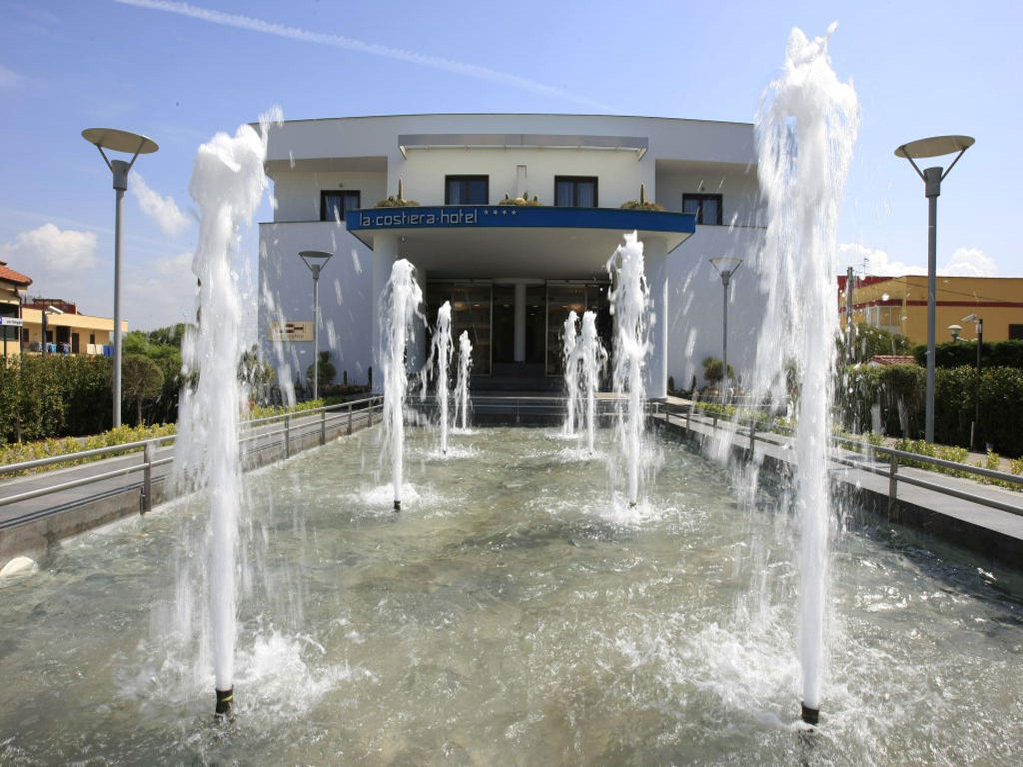 La Costiera Hotel Varcaturo Esterno foto