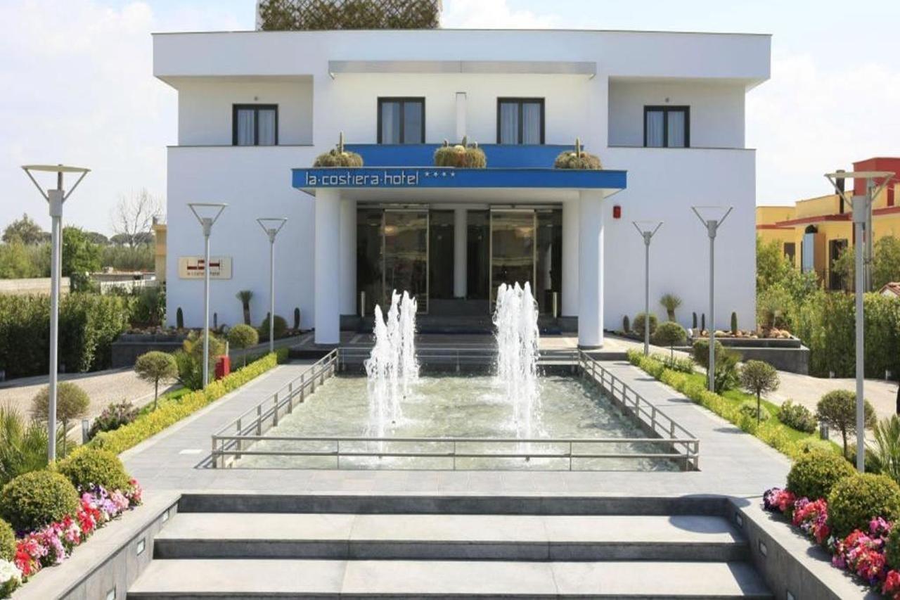 La Costiera Hotel Varcaturo Esterno foto